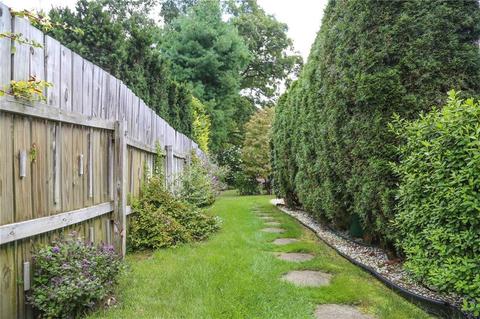 352 Beach Ave, Warwick, RI 02889 photo 5
