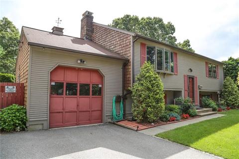 352 Beach Ave, Warwick, RI 02889 photo 4