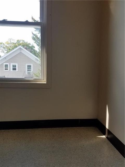 128 Willow St, Woonsocket, RI 02895 photo 7