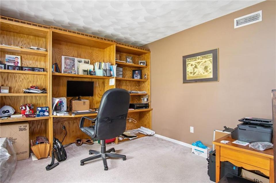  554 Hill Farm Rd, Coventry, RI 02816 photo 11