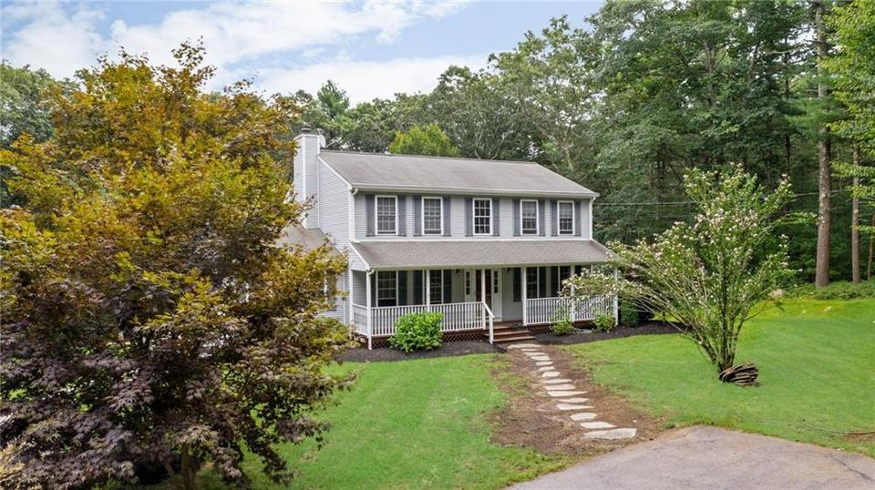  554 Hill Farm Rd, Coventry, RI 02816 photo 1