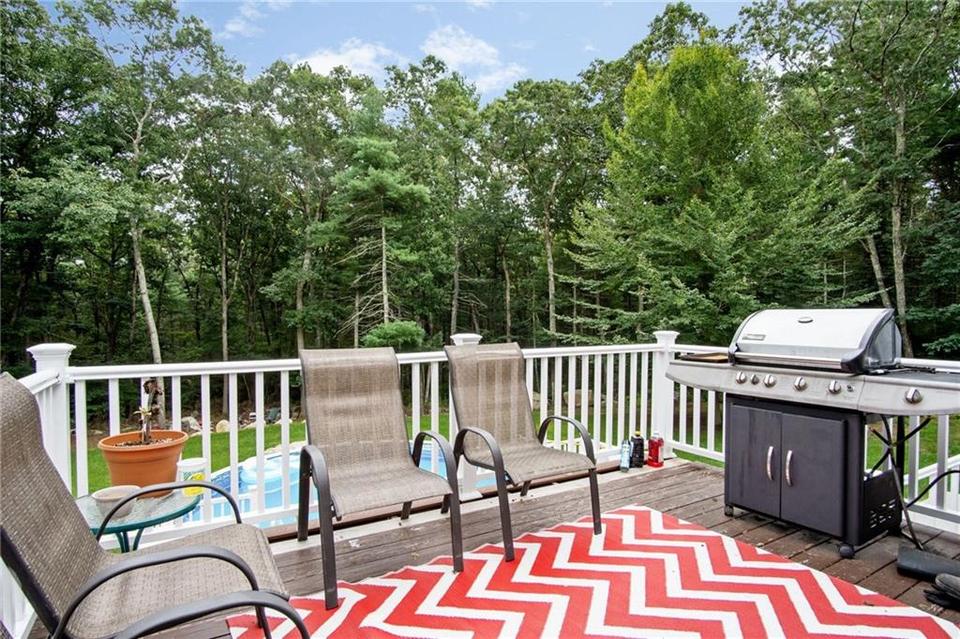  554 Hill Farm Rd, Coventry, RI 02816 photo 28