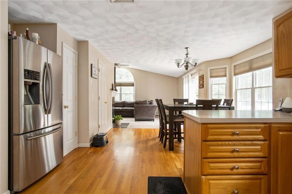  554 Hill Farm Rd, Coventry, RI 02816 photo 5