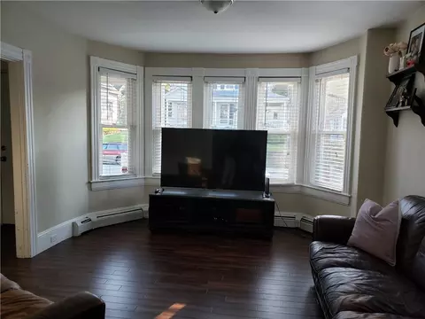 249 Summer St, Woonsocket, RI 02895 photo 6