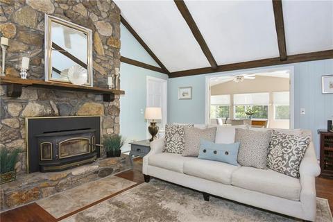 52 New Rd, Exeter, RI 02822 photo 5
