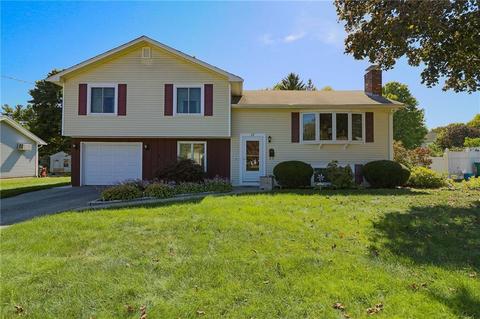 87 Nancy Ct, Woonsocket, RI 02895 photo 1