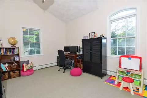 2 Aster Ln, Hope, RI 02831 photo 19