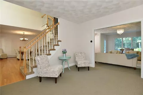 2 Aster Ln, Hope, RI 02831 photo 5