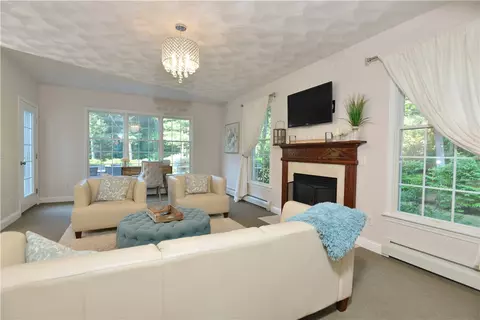 2 Aster Ln, Hope, RI 02831 photo 6