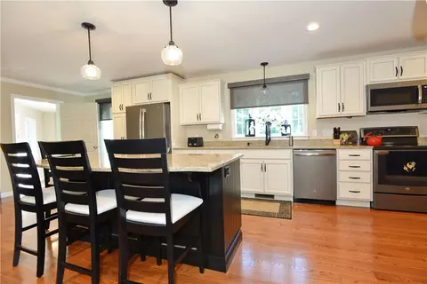 2 Aster Ln, Hope, RI 02831 photo 28