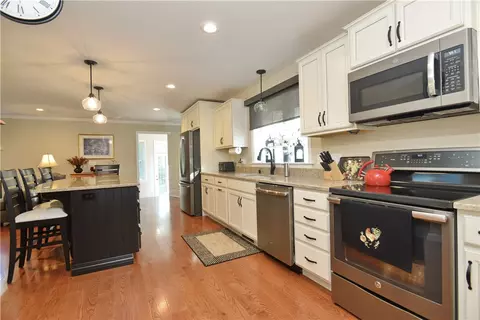 2 Aster Ln, Hope, RI 02831 photo 29