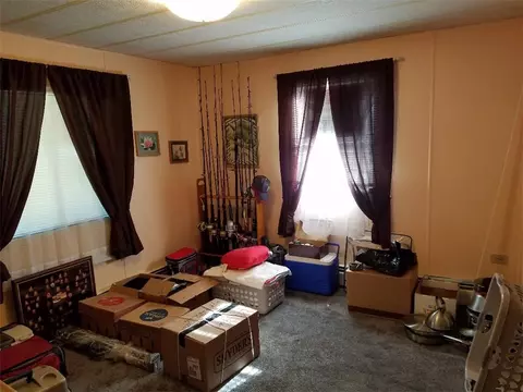 9 Nottingham Pl, Coventry, RI 02816 photo 5