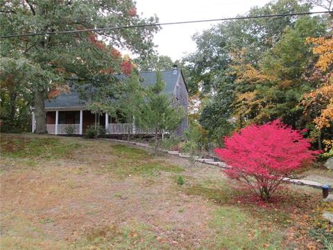 40 Mill Pond Rd, Exeter, RI 02822 photo 1
