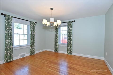 140 Stone Ave, Warwick, RI 02889 photo 14
