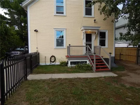 532 Winter St, Woonsocket, RI 02895 photo 7