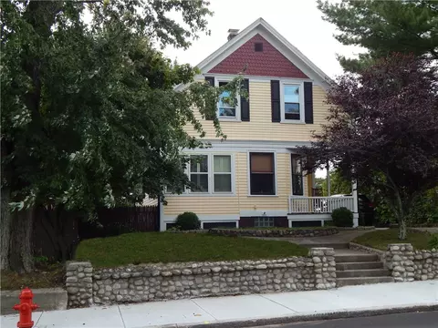 532 Winter St, Woonsocket, RI 02895 photo 1