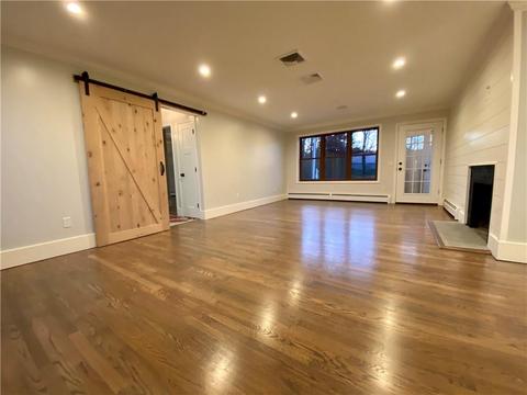1064 Wapping Rd, Middletown, RI 02842 photo 9
