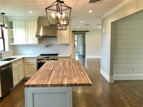 1064 Wapping Rd, Middletown, RI 02842 photo 3