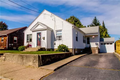 57 Kennedy St, Woonsocket, RI 02895 photo 1