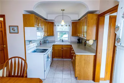 57 Kennedy St, Woonsocket, RI 02895 photo 15