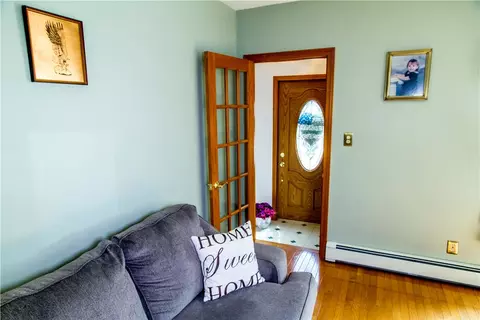 57 Kennedy St, Woonsocket, RI 02895 photo 9