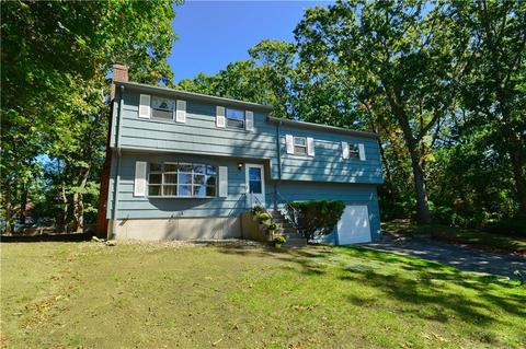 8 Tomahawk Ct, Warwick, RI 02886 photo 32