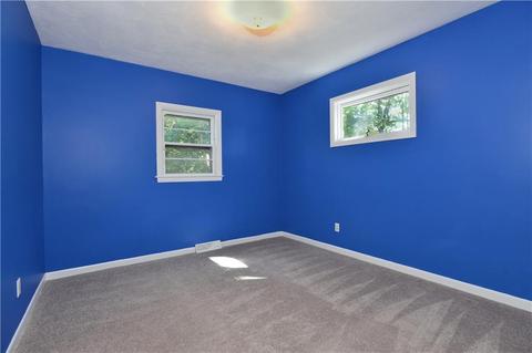 8 Tomahawk Ct, Warwick, RI 02886 photo 21