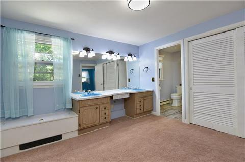 8 Tomahawk Ct, Warwick, RI 02886 photo 23
