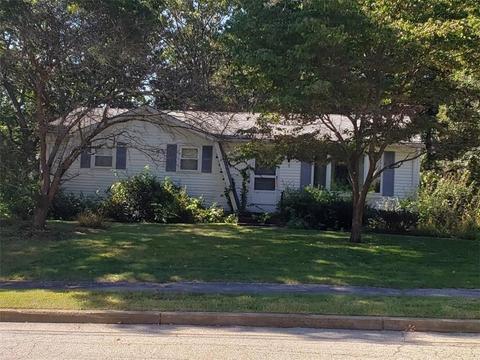 9 Daniel Dr, Coventry, RI 02816 photo 1