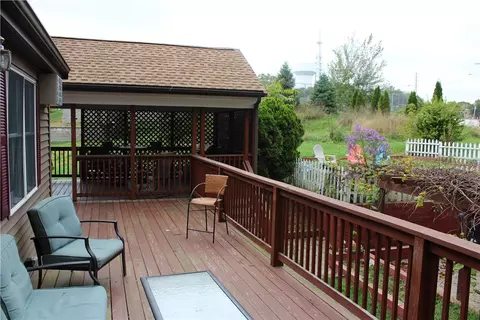 8 Roberge Ave, Woonsocket, RI 02895 photo 13