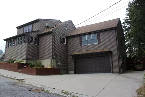 8 Roberge Ave, Woonsocket, RI 02895 photo 2