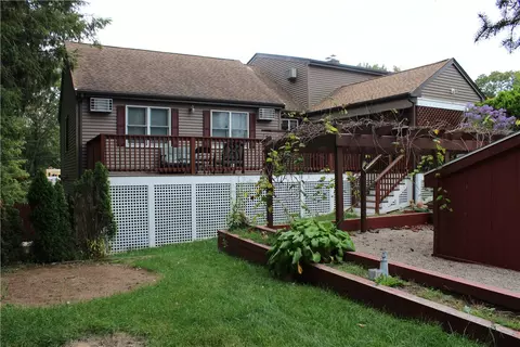 8 Roberge Ave, Woonsocket, RI 02895 photo 7