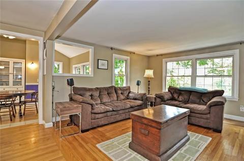 164 Pilgrim Ave, Coventry, RI 02816 photo 4