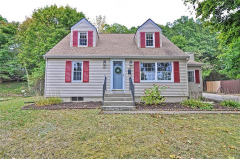 164 Pilgrim Ave, Coventry, RI 02816 photo 1