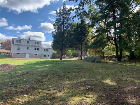 50 Benoit St, Coventry, RI 02816 photo 2