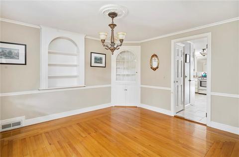 38 Lantern Ln, Warwick, RI 02886 photo 17