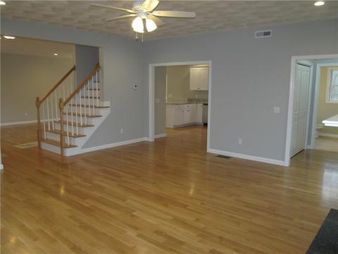 20 Pray Hill Rd, Glocester, RI 02814 photo 10