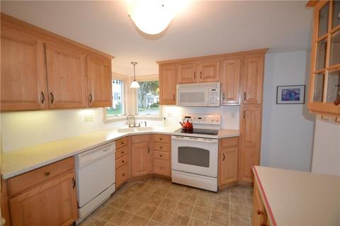 7 Oak St, Warren, RI 02885 photo 10