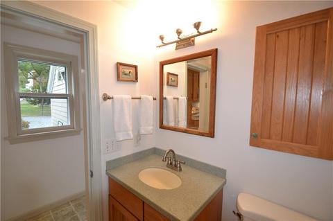 7 Oak St, Warren, RI 02885 photo 12