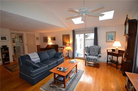 7 Oak St, Warren, RI 02885 photo 6