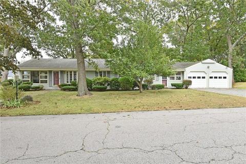 90 Lancaster Ave, Warwick, RI 02886 photo 3