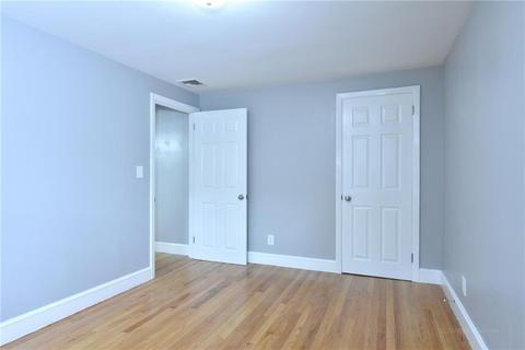 90 Lancaster Ave, Warwick, RI 02886 photo 22
