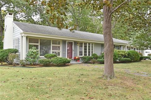 90 Lancaster Ave, Warwick, RI 02886 photo 1