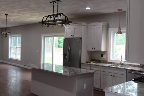19 Paul Sprague Dr, Coventry, RI 02816 photo 9