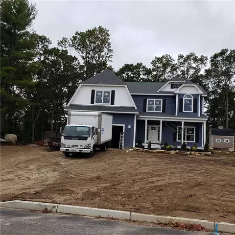 19 Paul Sprague Dr, Coventry, RI 02816 photo 2