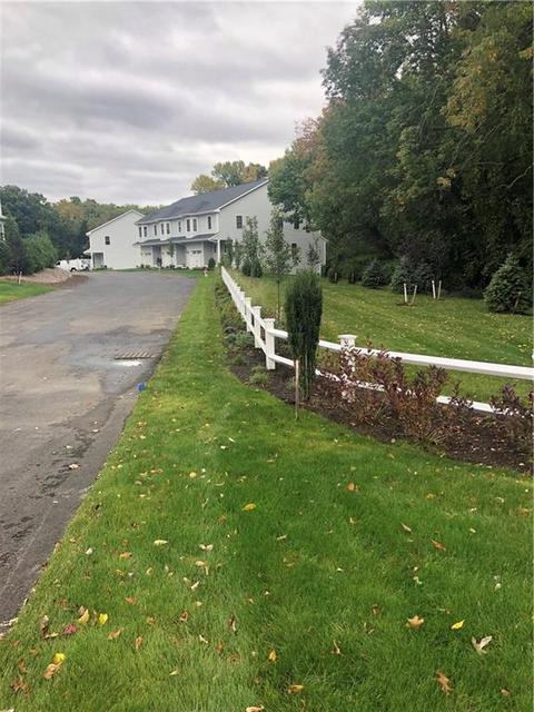 724 Centerville Rd #9, Warwick, RI 02886 photo 2