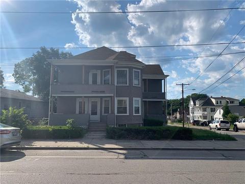 541 S Main St, Woonsocket, RI 02895 photo 1