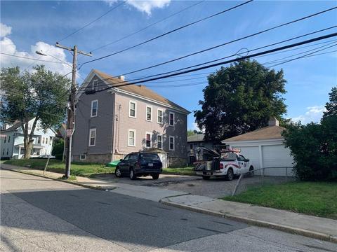 541 S Main St, Woonsocket, RI 02895 photo 4