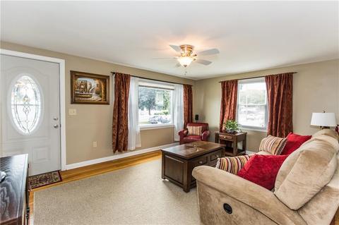 263 Pierce Ave, Warwick, RI 02888 photo 2
