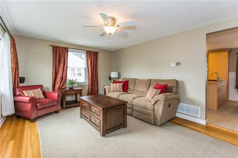 263 Pierce Ave, Warwick, RI 02888 photo 3